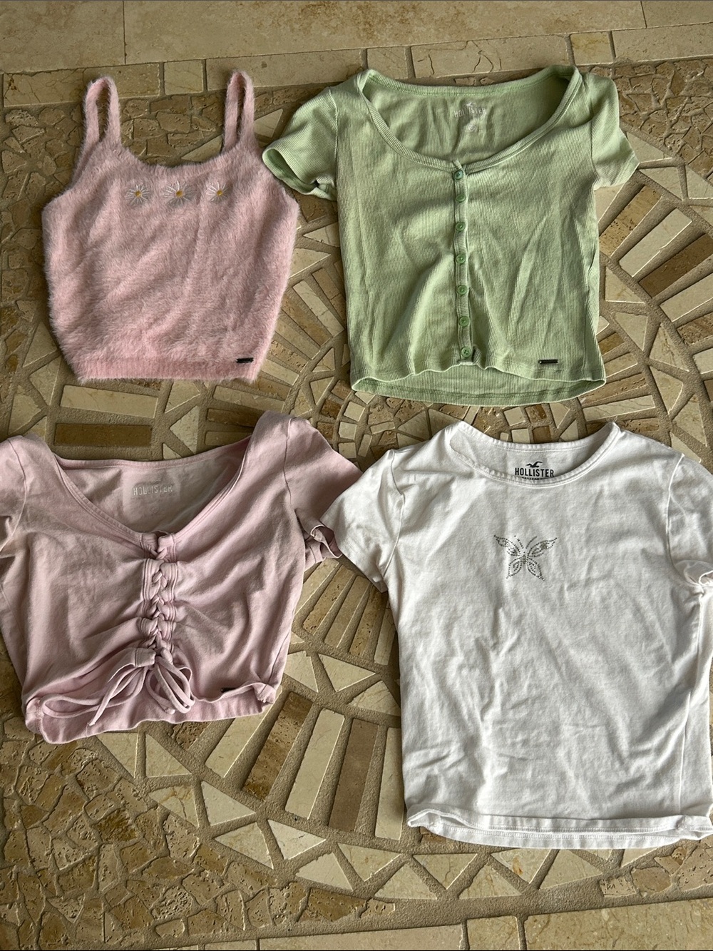 4 Hollister Crop Tops